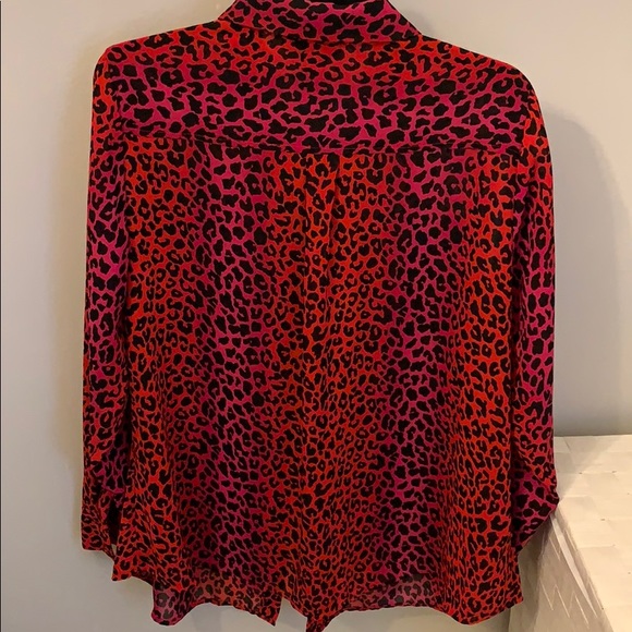 Button down blouse - Picture 2 of 2